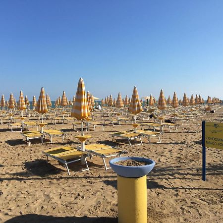 Appartement App. Marcopolo - 100Mt Dal Mare à Jesolo Extérieur photo