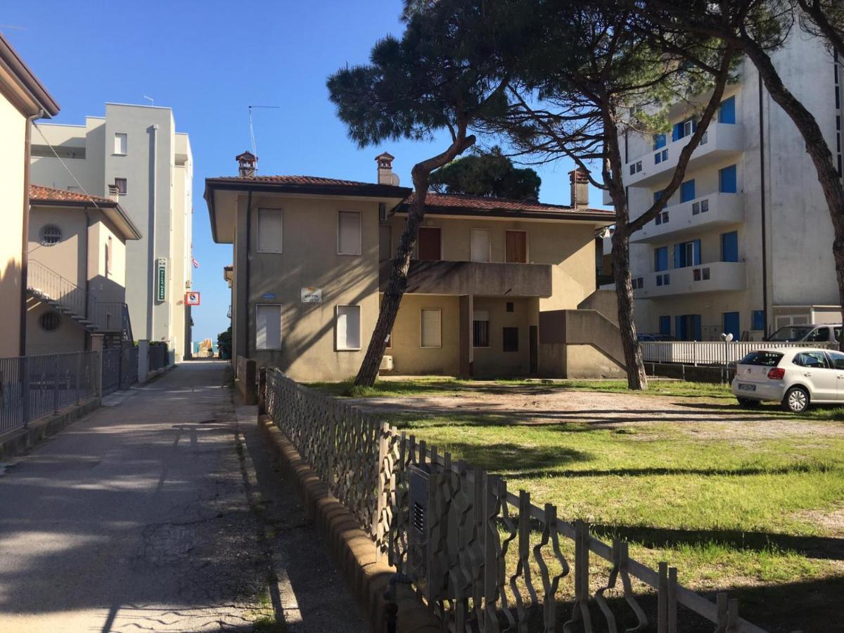 Appartement App. Marcopolo - 100Mt Dal Mare à Jesolo Extérieur photo